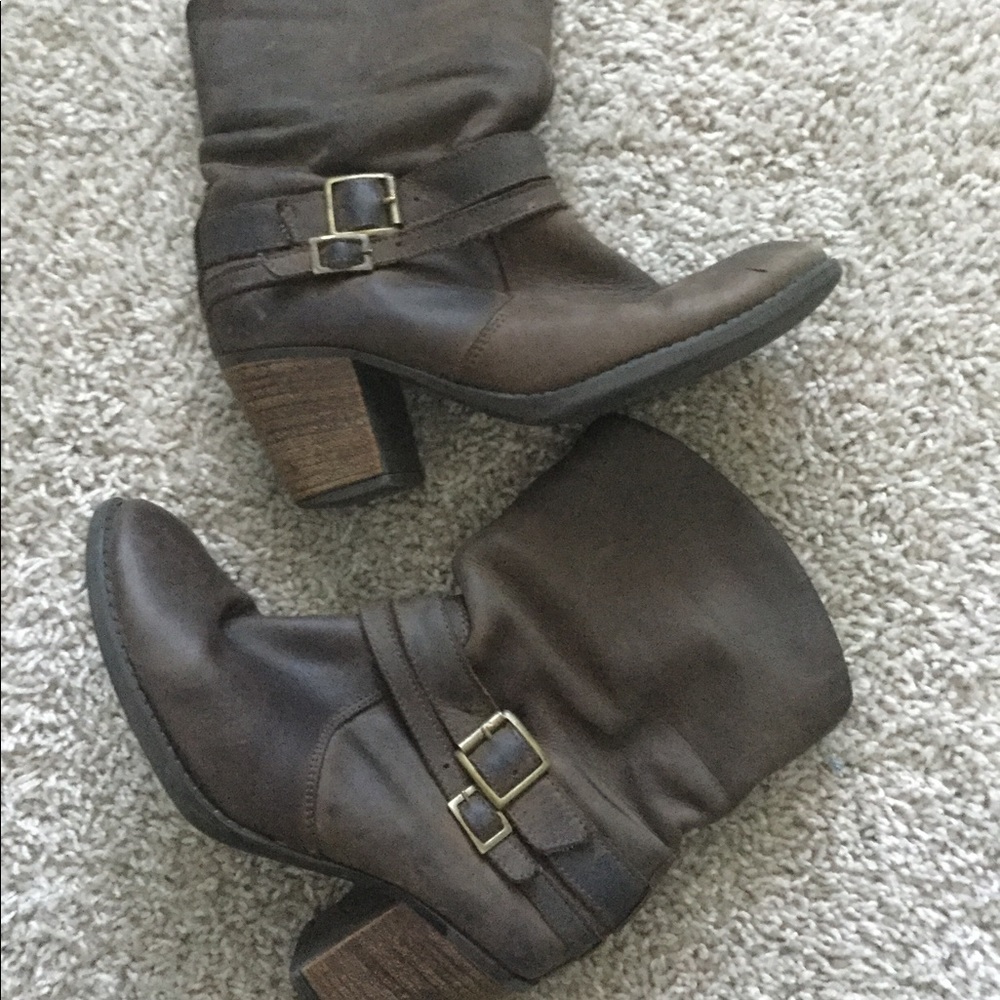 Leather Booties with 2 Buckles - Picture 7 of 8